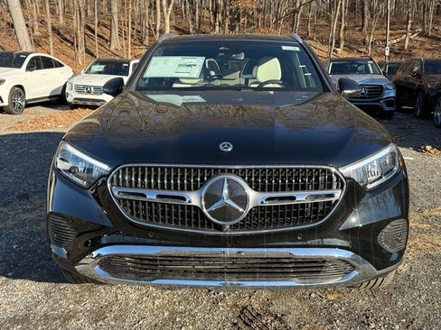 New 2026 Mercedes-Benz GLC 300 4MATIC image 2