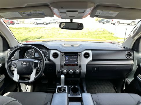 Used 2017 Toyota Tundra SR5 w/ TRD Off Road Package image 30