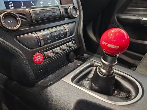 Used 2016 Ford Mustang Shelby GT350R w/ GT350R Equipment Group 920A image 14