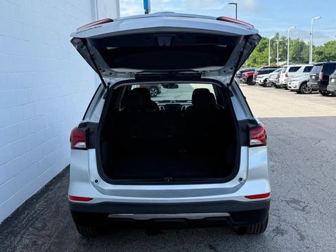 Used 2022 Chevrolet Equinox LT FWD image 7