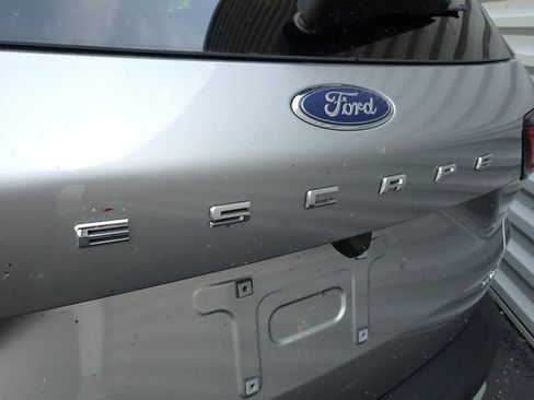 Used 2023 Ford Escape Active AWD/4WD image 5