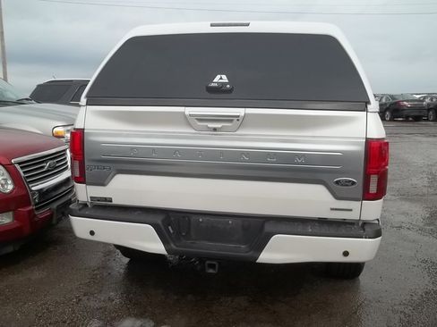Used 2018 Ford F150 Platinum w/ Equipment Group 701A Luxury AWD/4WD image 4