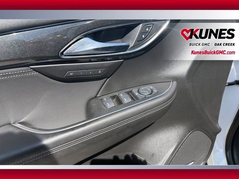 Used 2024 Buick Envision Preferred AWD/4WD image 8