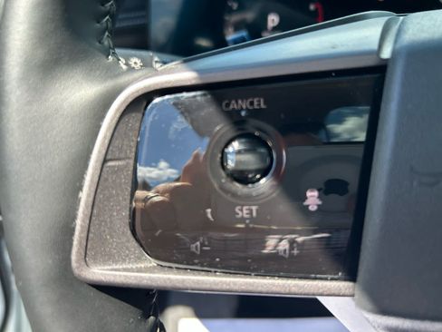 Certified 2025 Nissan Murano SL AWD/4WD image 12