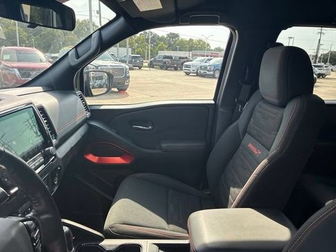 Used 2022 Nissan Frontier Pro-X RWD image 16