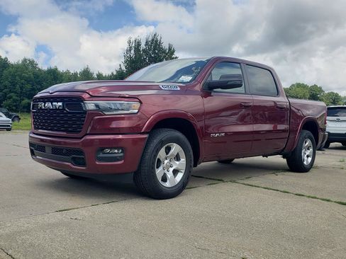 Used 2025 RAM 1500 Big Horn AWD/4WD image 8
