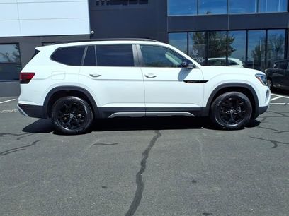 Used 2025 Volkswagen Atlas Peak Edition SE