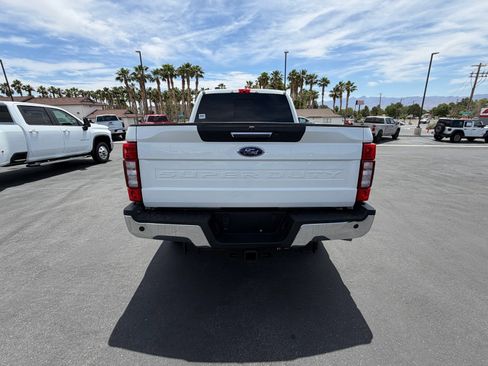 Used 2022 Ford F350 Lariat w/ Lariat Value Package AWD/4WD image 4