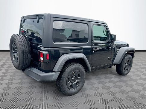 Used 2022 Jeep Wrangler Sport AWD/4WD image 6