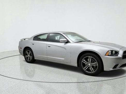 Used 2014 Dodge Charger SXT Plus AWD/4WD image 3