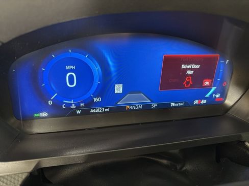 Used 2021 Ford Explorer ST image 23