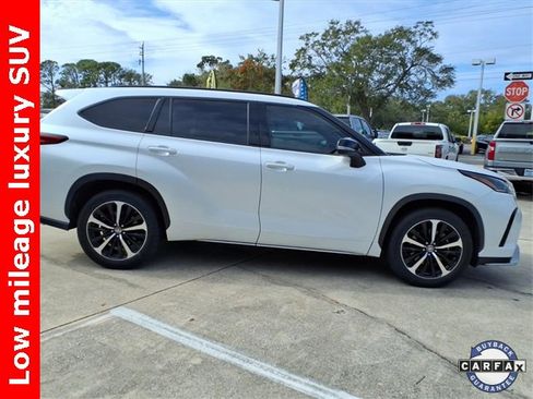 Used 2022 Toyota Highlander XSE image 8