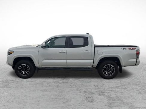 Certified 2023 Toyota Tacoma TRD Sport AWD/4WD image 8