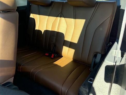 Used 2023 Acura MDX SH-AWD w/ Technology Package image 8