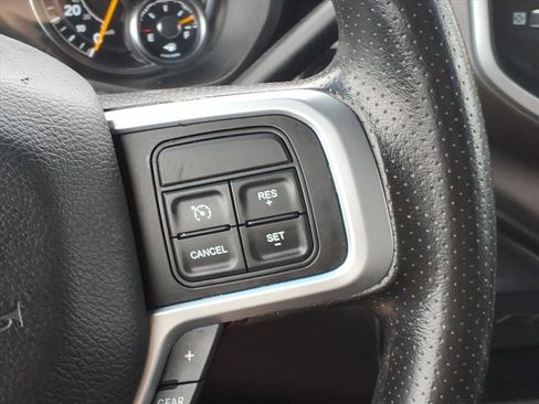 Used 2021 RAM 2500 Big Horn image 22