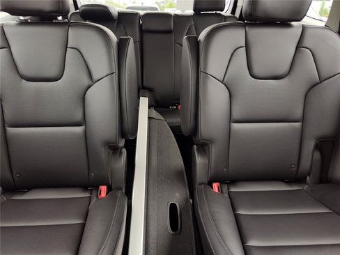 Used 2024 Kia Telluride S w/ S Sunroof Package FWD image 27