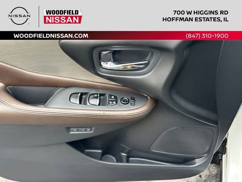 Used 2016 Nissan Murano Platinum w/ Platinum Technology Package image 22