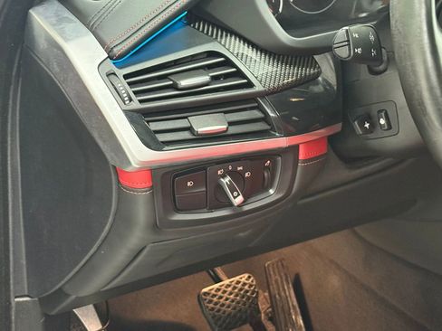 Used 2019 BMW X6 M w/ Executive Package image 18