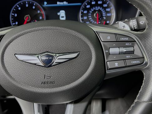 Used 2020 Genesis G70 2.0T w/ Elite Package image 20