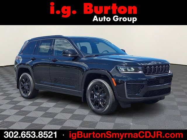New 2026 Jeep Grand Cherokee Altitude AWD/4WD image 1