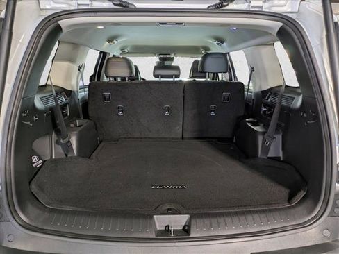Used 2025 Hyundai Santa Fe SEL FWD image 7