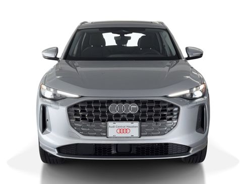 Used 2025 Audi Q5 Premium Plus w/ Premium Plus image 6