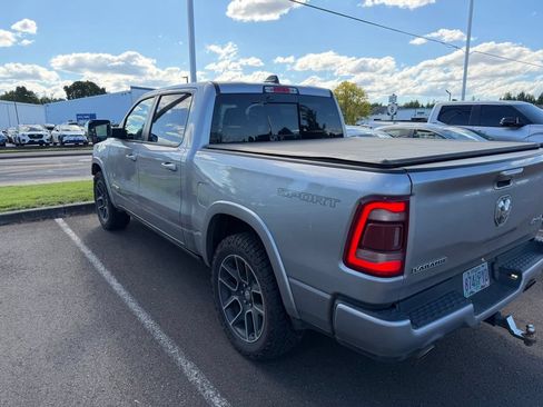Used 2020 RAM 1500 Laramie AWD/4WD image 4