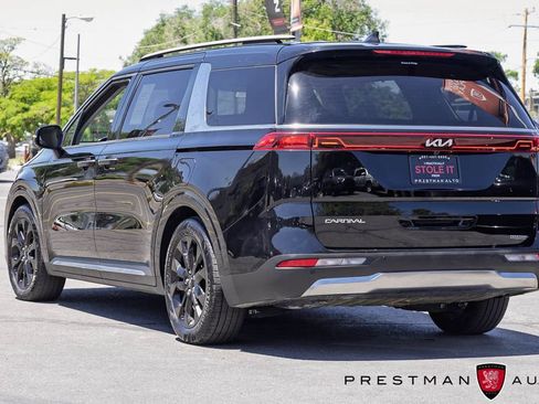 Used 2024 Kia Carnival SX Prestige FWD image 19