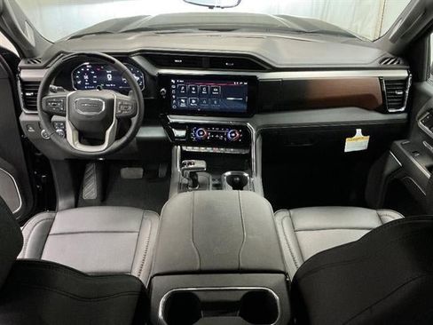 New 2026 GMC Sierra 1500 Denali w/ Technology Package AWD/4WD image 22