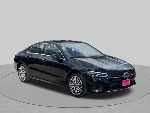 Used 2025 Mercedes-Benz CLA 250 image 7