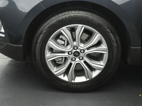 Certified 2024 Ford Edge Titanium image 35