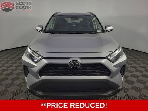 Used 2025 Toyota RAV4 XLE image 2