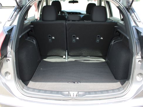 Used 2024 Nissan Kicks S FWD image 5