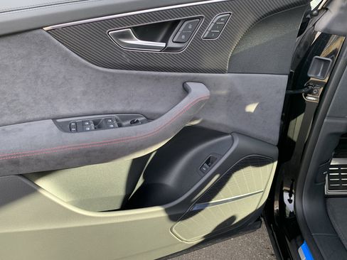 New 2026 Audi RS Q8 performance image 9