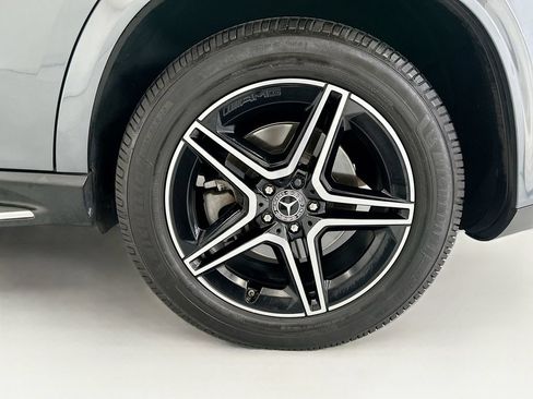 Used 2020 Mercedes-Benz GLE 450 4MATIC image 30