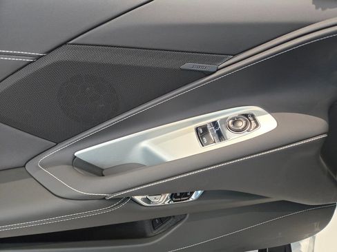 New 2025 Chevrolet Corvette Z06 image 9