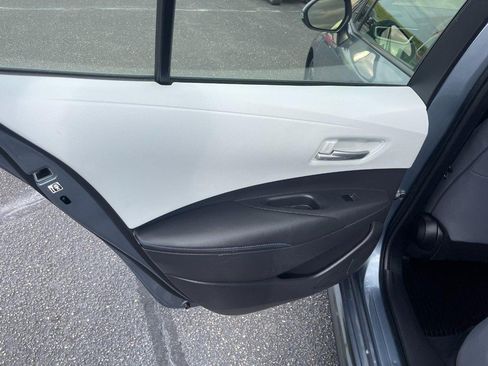 Used 2020 Toyota Corolla SE FWD image 16