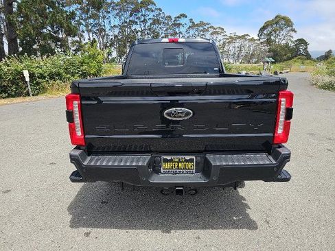 New 2025 Ford F350 XLT w/ Black Appearance Package image 4