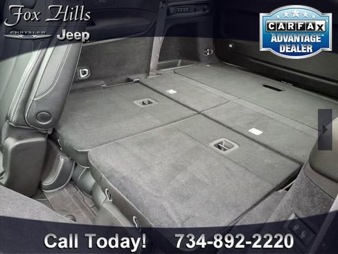 Used 2024 Jeep Grand Cherokee L Overland w/ Rear Seat Video Group I image 11