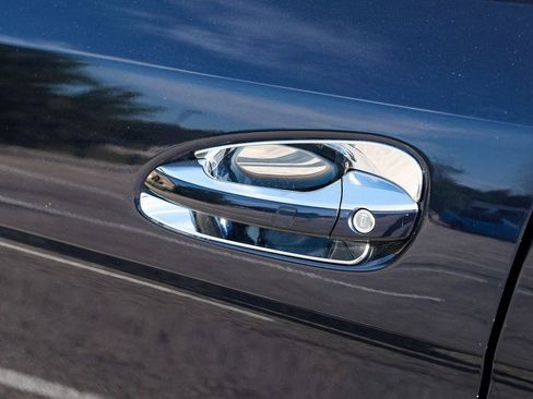 Used 2017 Mercedes-Benz GLE 43 AMG 4MATIC w/ Premium 2 Package image 46