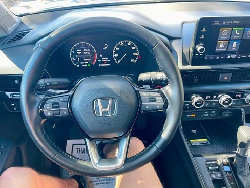 Used 2025 Honda CR-V EX-L image 14