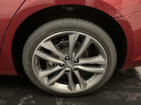 Used 2020 Chevrolet Malibu Premier FWD image 26