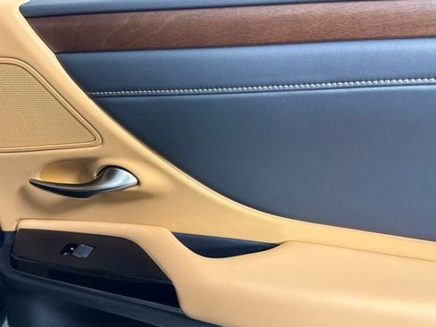 New 2025 Lexus ES 350 350 image 24