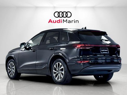 New 2027 Audi Q6 e-tron Premium AWD/4WD image 3