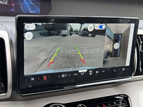 New 2025 Ford Expedition Max Active image 4