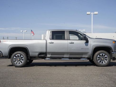 New 2026 Chevrolet Silverado 3500 LT AWD/4WD image 3
