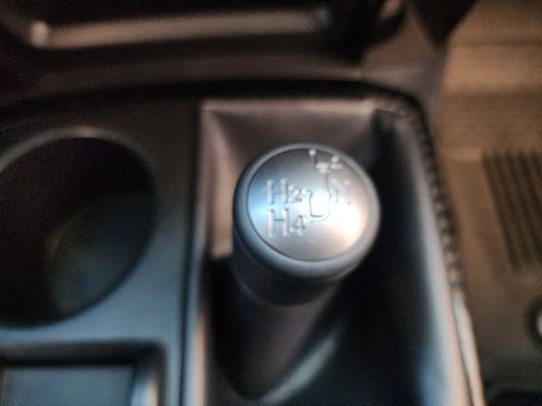 Used 2019 Toyota 4Runner TRD Off-Road Premium image 27