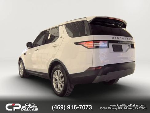 Used 2020 Land Rover Discovery SE AWD/4WD image 4