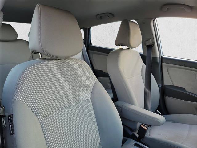 Used 2014 Hyundai Accent GS FWD image 15