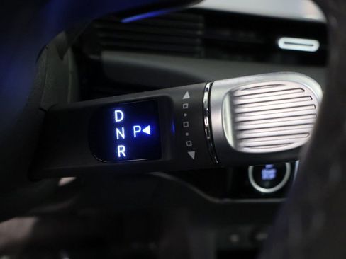 Used 2024 Hyundai Ioniq 5 SEL RWD image 41
